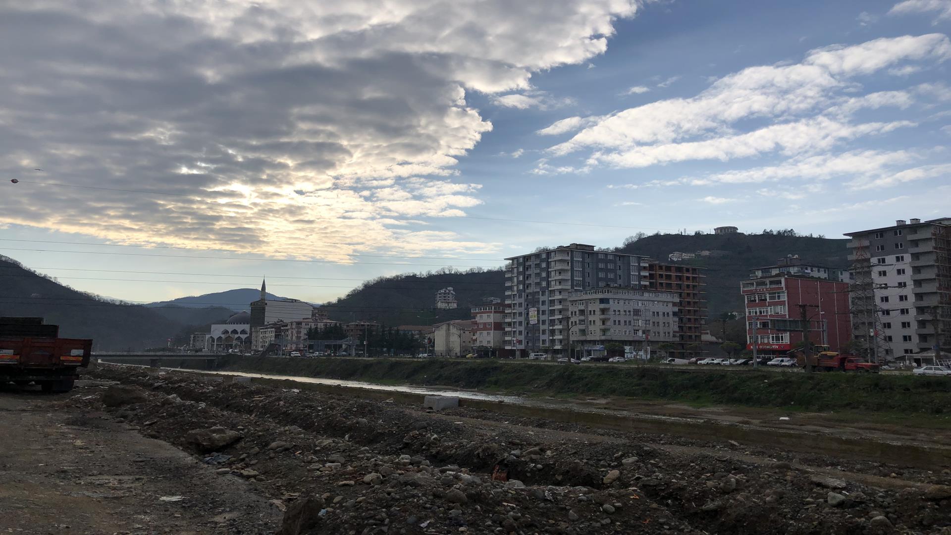 Kiralık İŞYERİ, Trabzon / OF / SULAKLI MAH.
