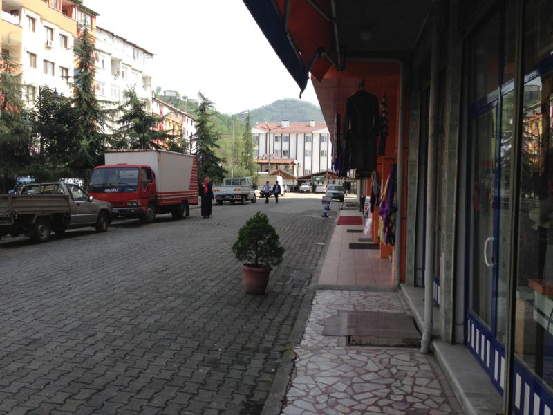 Kiralık İŞYERİ, Trabzon / HASTANE YANI