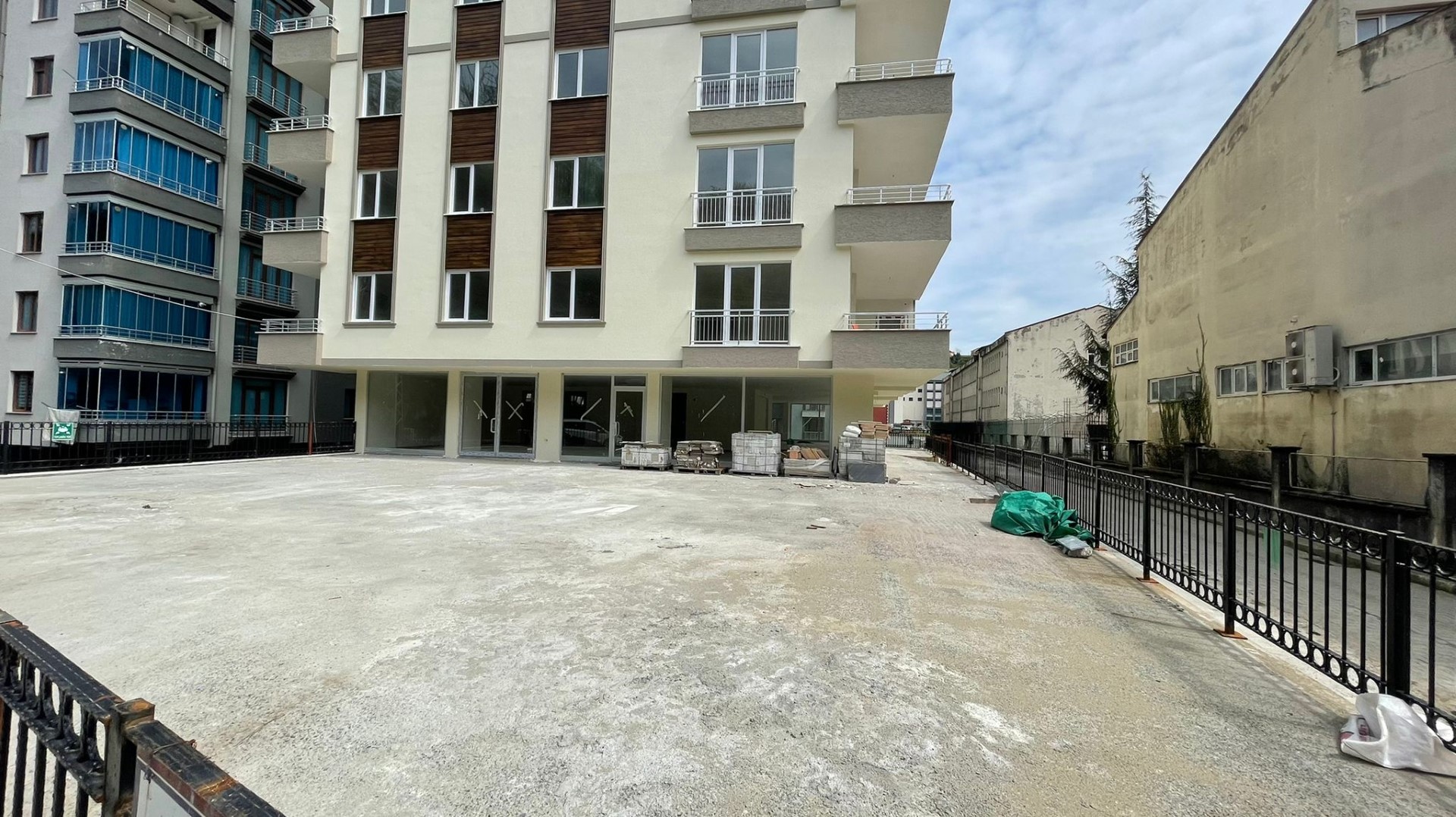 Kiralık İŞYERİ, Trabzon / OF / SULAKLI MAH.