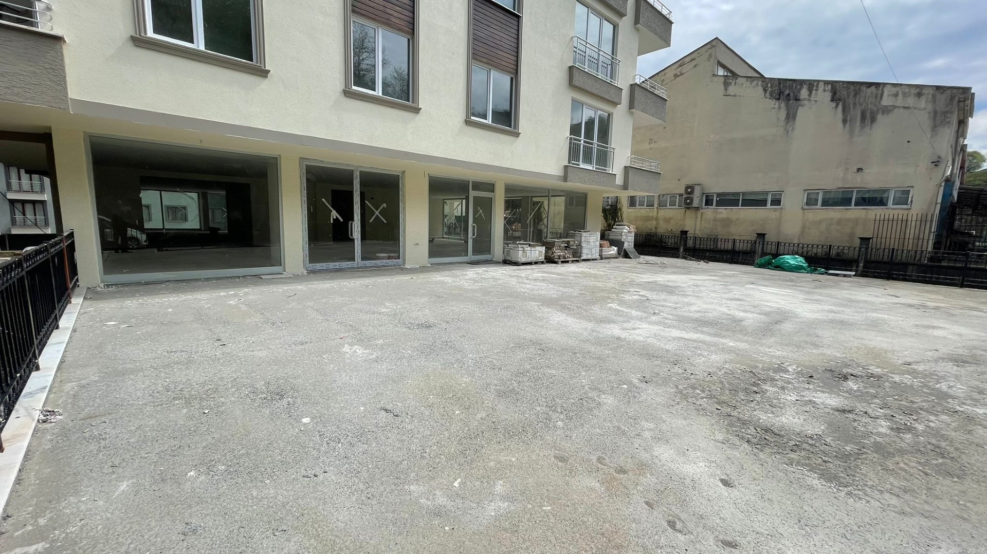 Kiralık İŞYERİ, Trabzon / OF / SULAKLI MAH.
