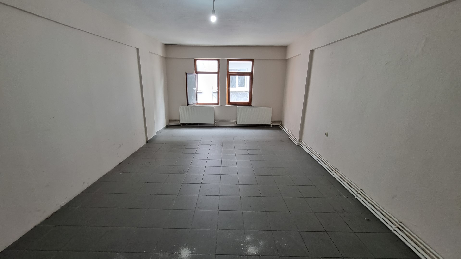 Kiralık İşyeri, Trabzon / OF / SULAKLI MAH.