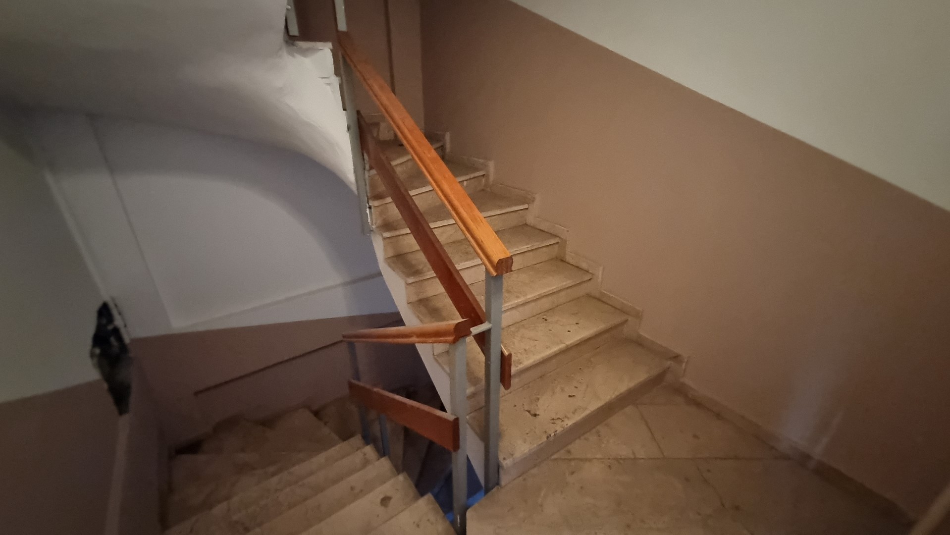 Kiralık İşyeri, Trabzon / OF / SULAKLI MAH.