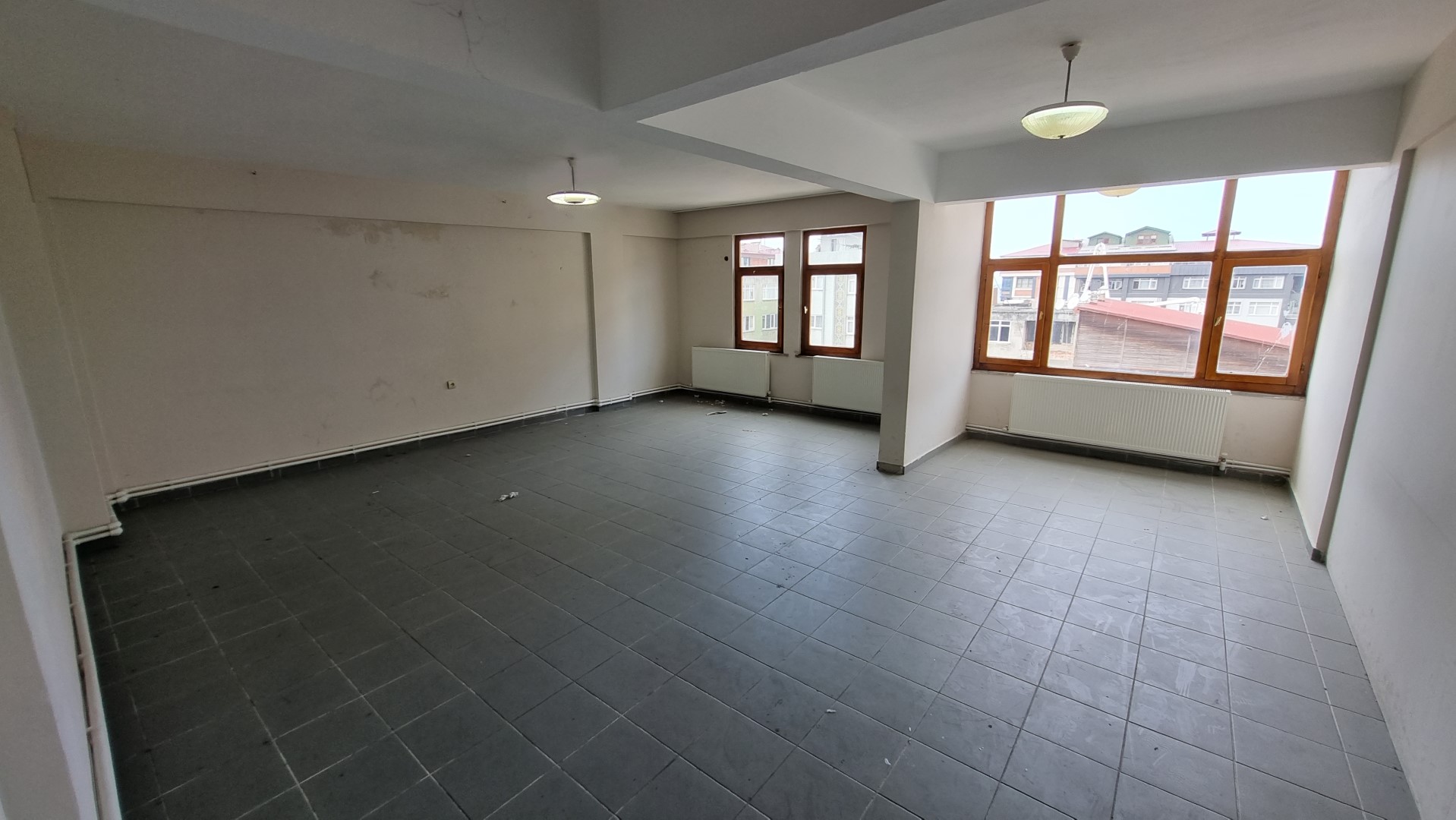 Kiralık İşyeri, Trabzon / OF / SULAKLI MAH.