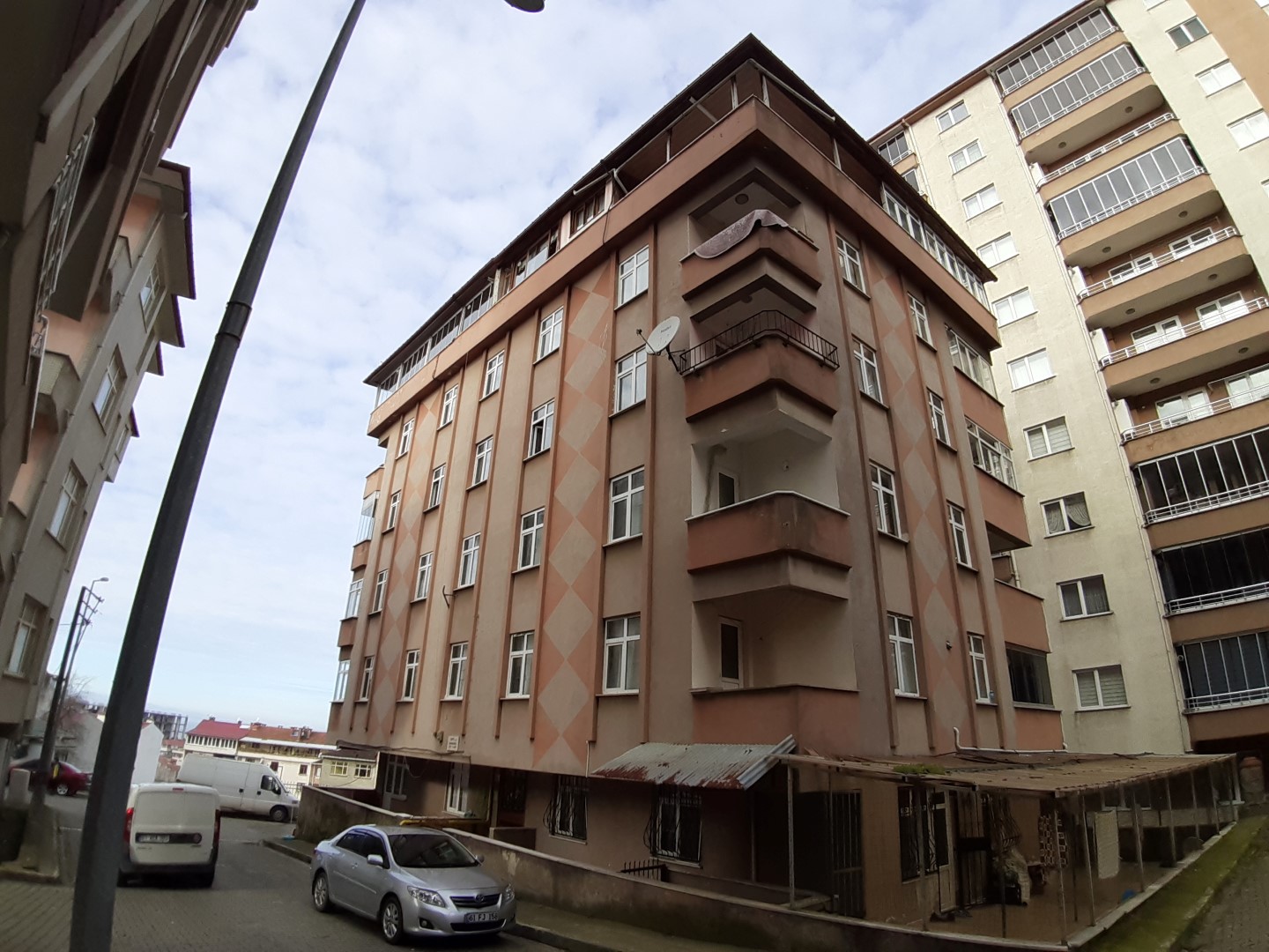 Kiralık Daire, Trabzon / OF / SULAKLI MAH.