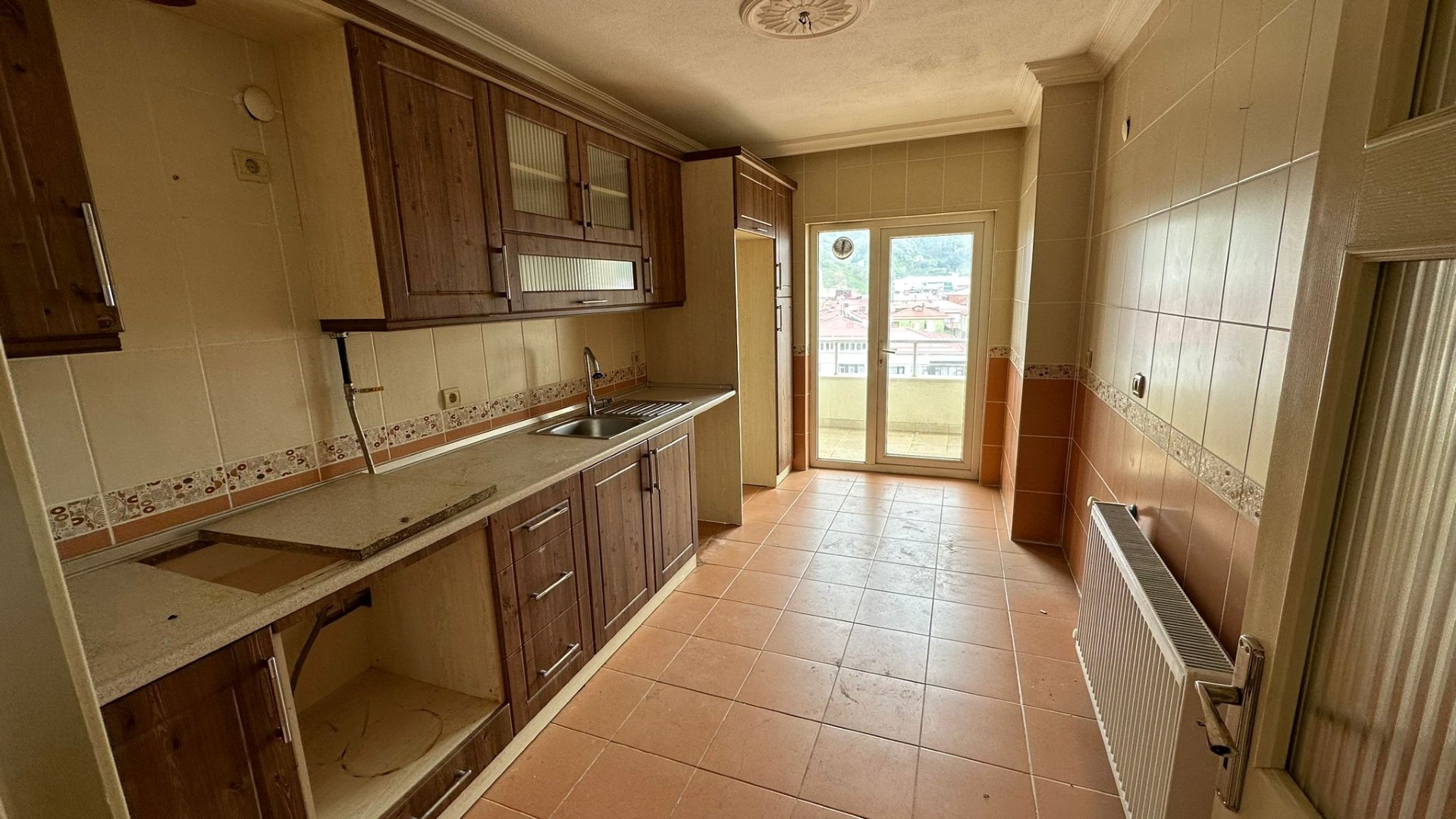 Kiralık Daire, Trabzon / OF / SULAKLI MAH.