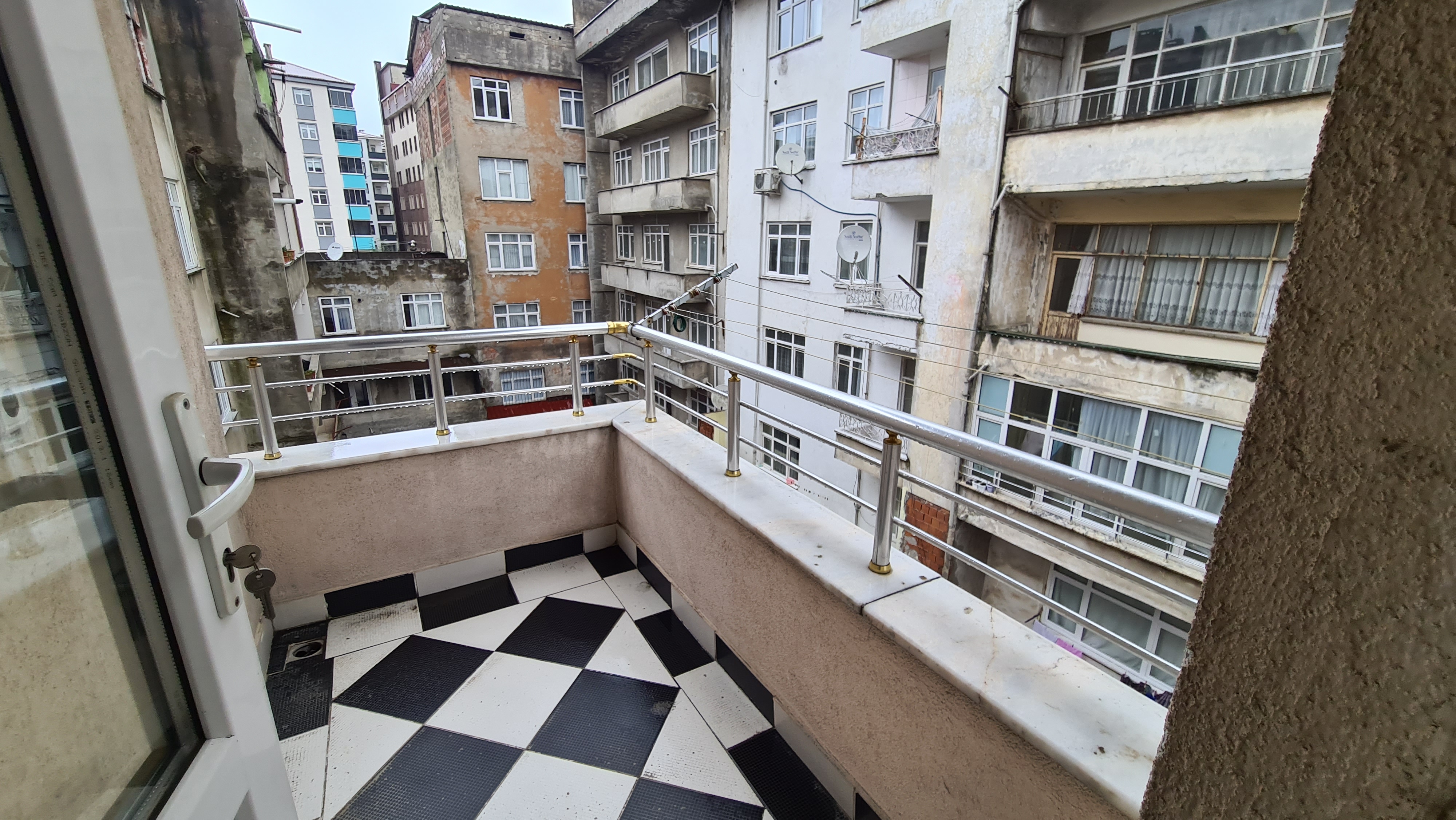 Kiralık Daire, Trabzon / OF / İRFANLI MAH.