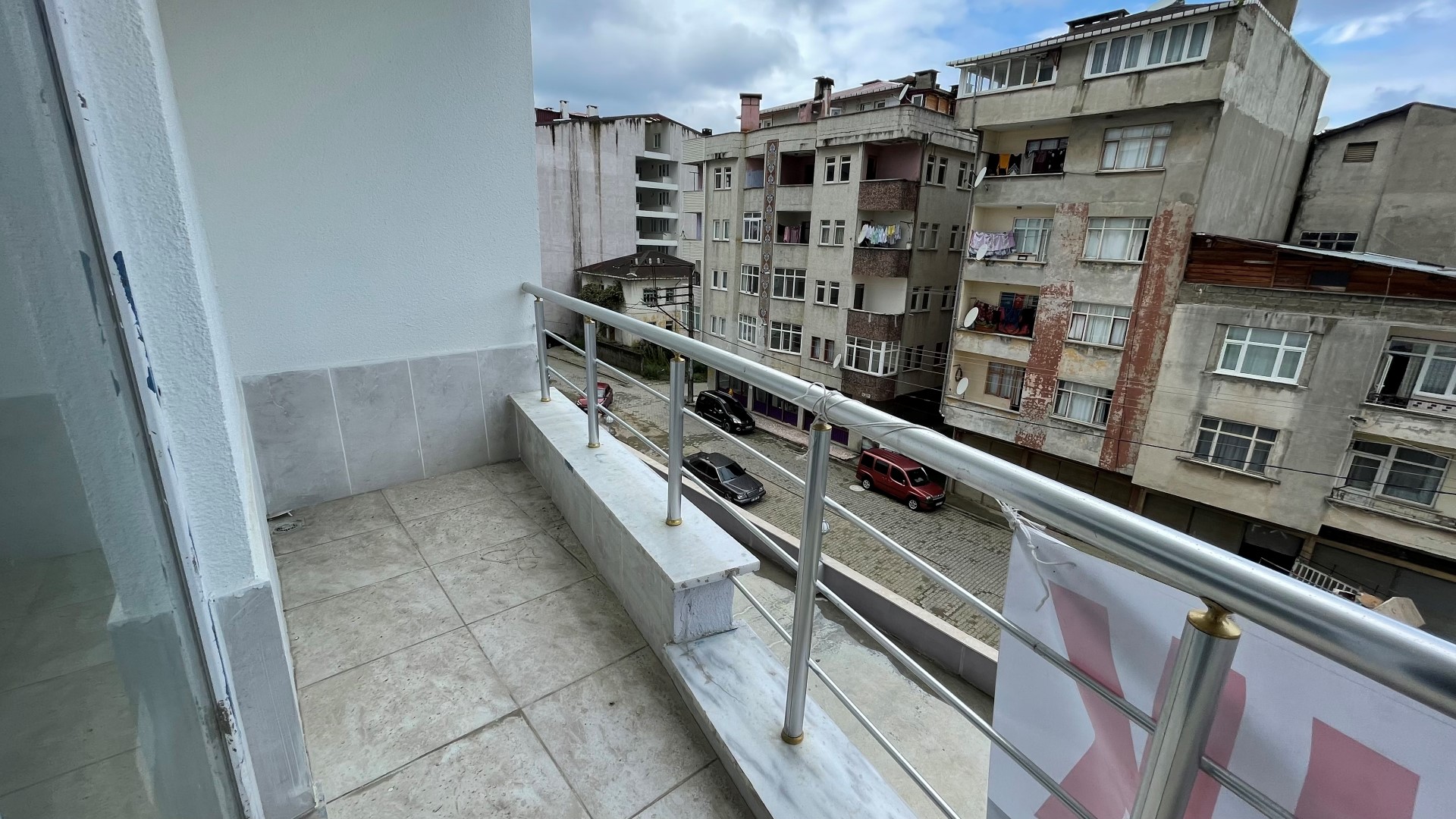 Kiralık Apartman, Trabzon / OF / CUMHURİYET MAH.