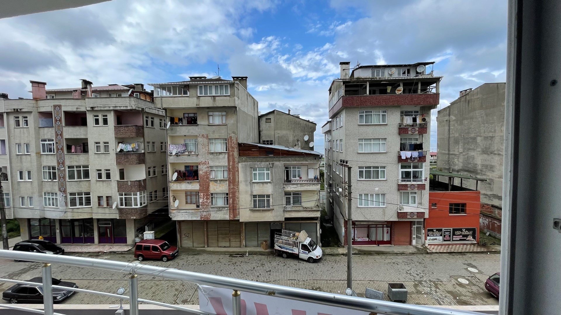 Kiralık Apartman, Trabzon / OF / CUMHURİYET MAH.