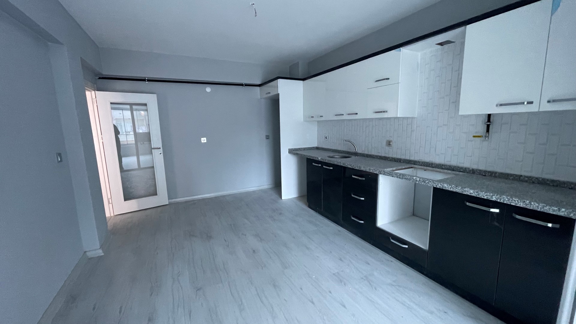 Kiralık Apartman, Trabzon / OF / CUMHURİYET MAH.