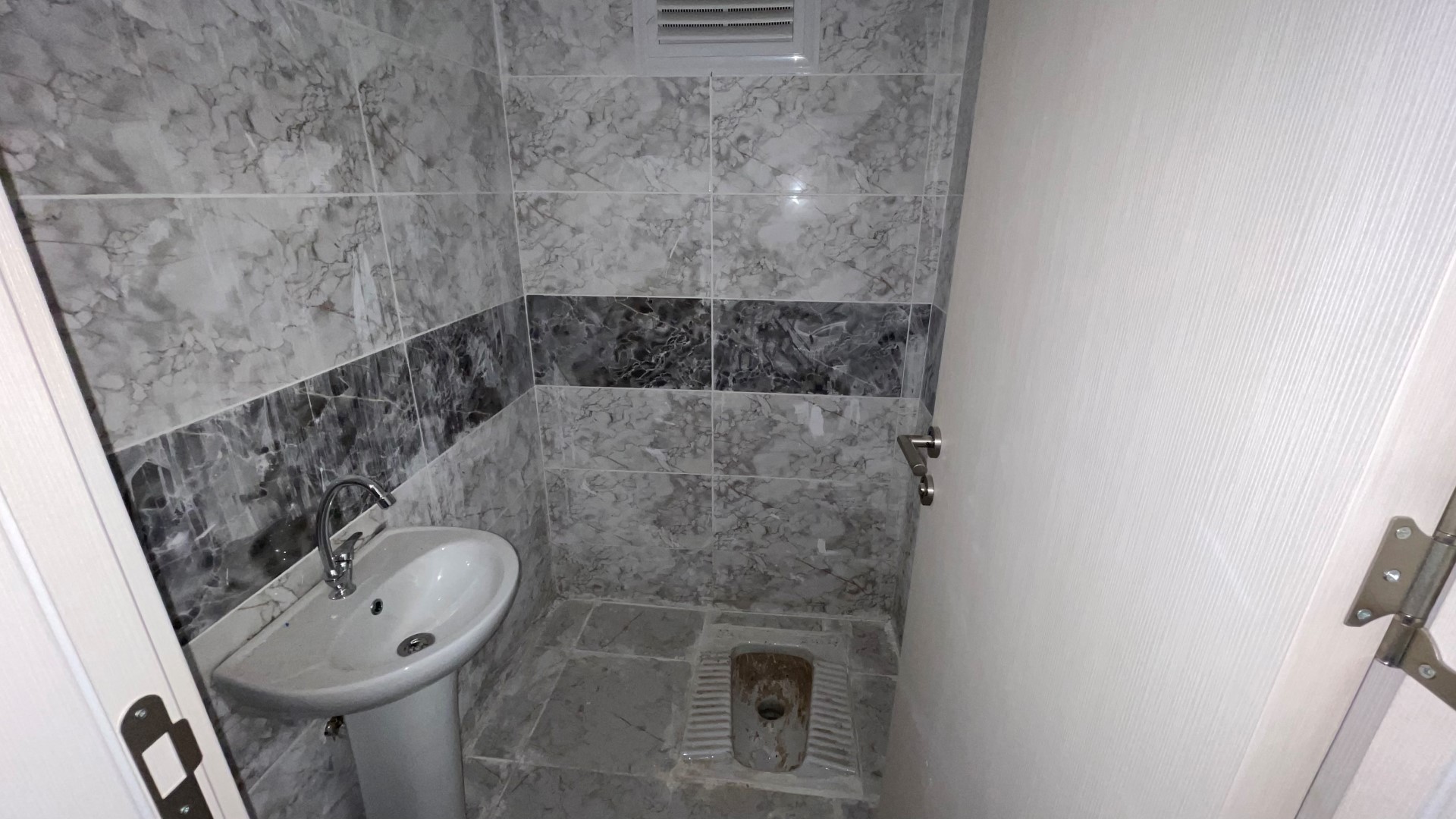 Kiralık Apartman, Trabzon / OF / CUMHURİYET MAH.
