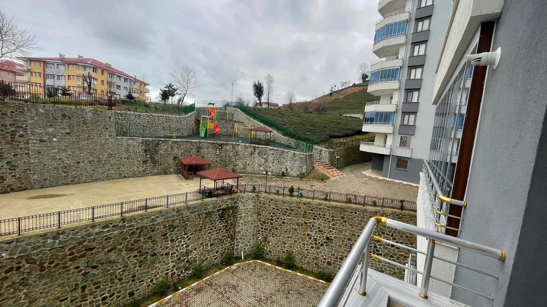 Kiralık Daire, Trabzon / OF / CUMHURİYET MAH.