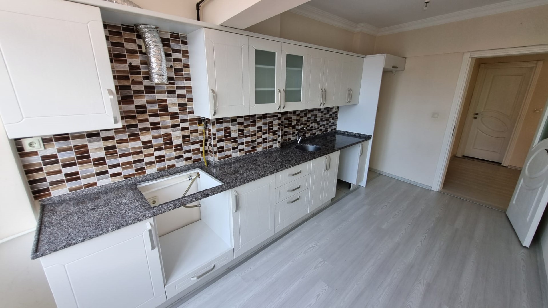 Kiralık Daire, Trabzon / OF / SULAKLI MAH.