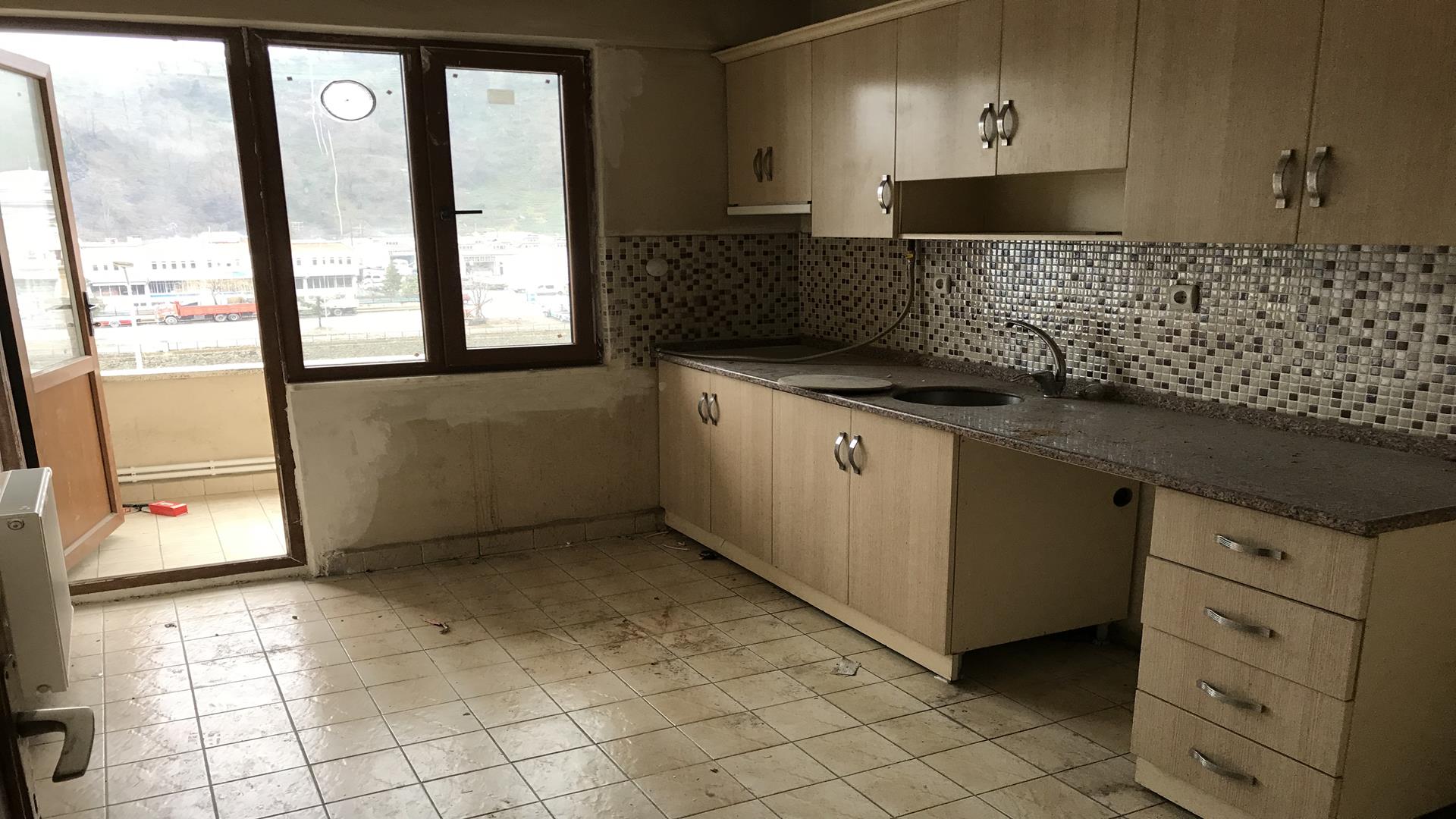 Kiralık Daire, Trabzon / OF / İRFANLI MAH.