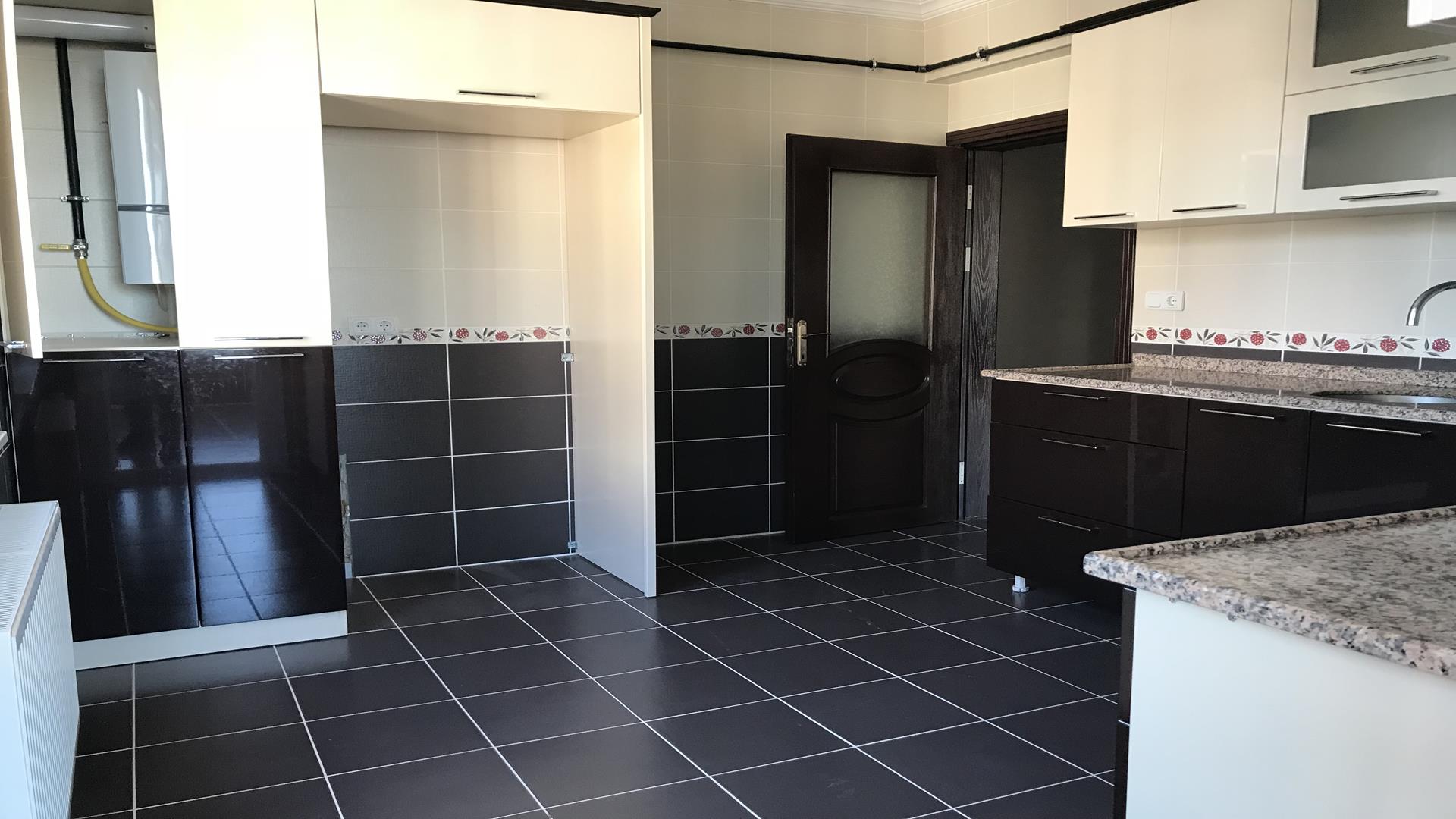 Kiralık Daire, Trabzon / OF / İRFANLI MAH.