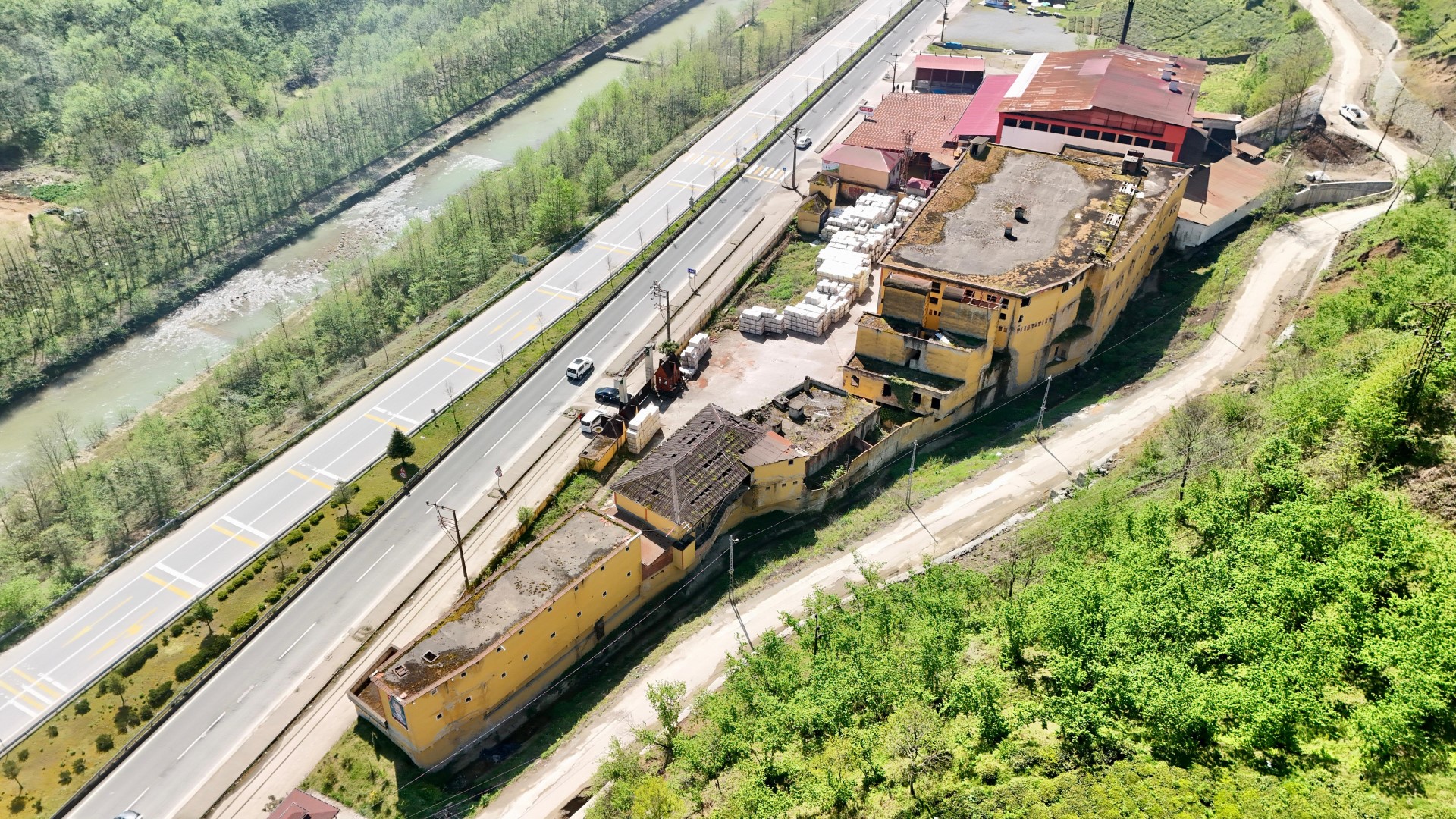 Satılık Trabzon / OF / ÇAMLITEPE MAHALLESİ