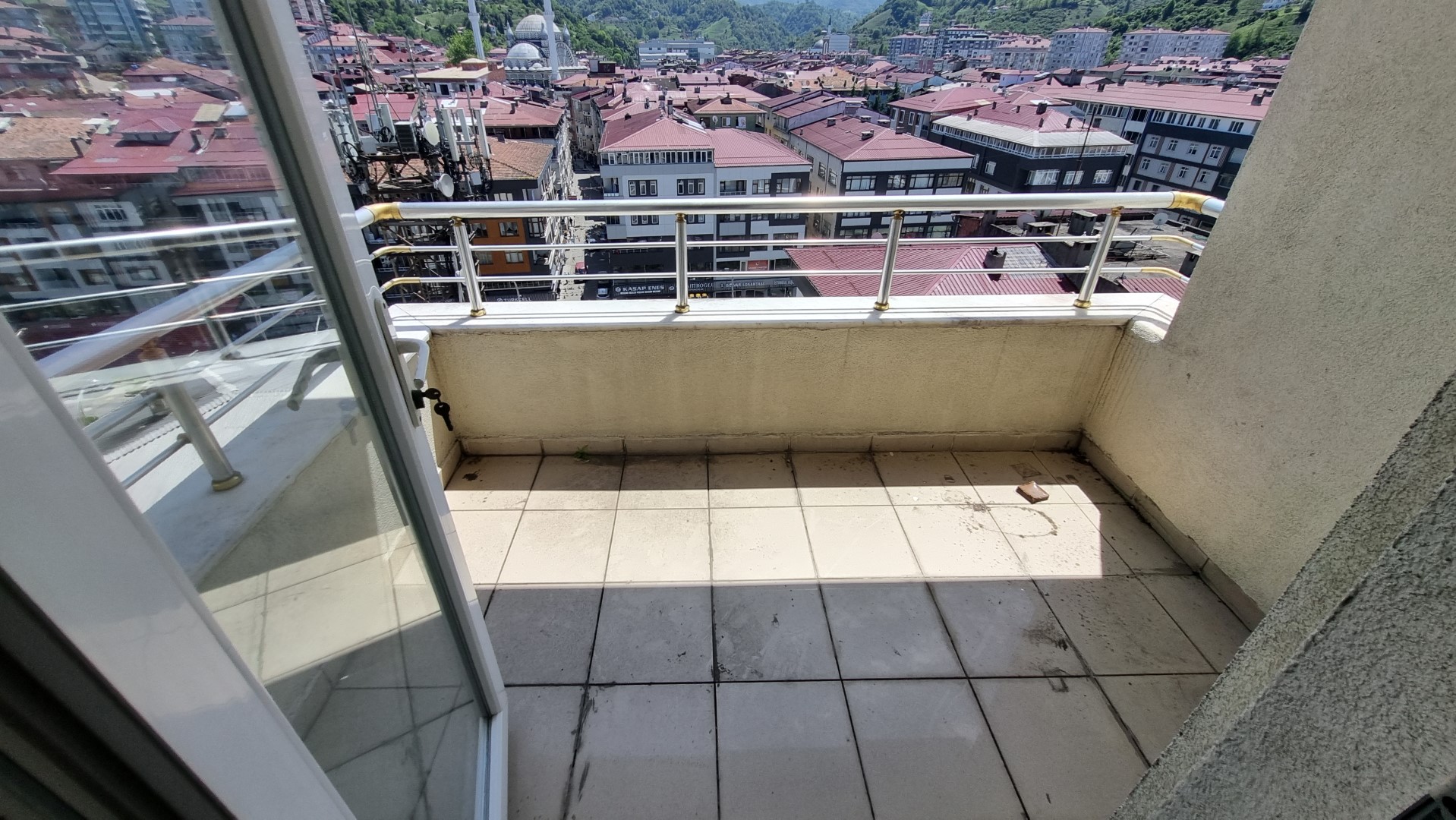 Kiralık Daire, Trabzon / OF / SULAKLI MAH.
