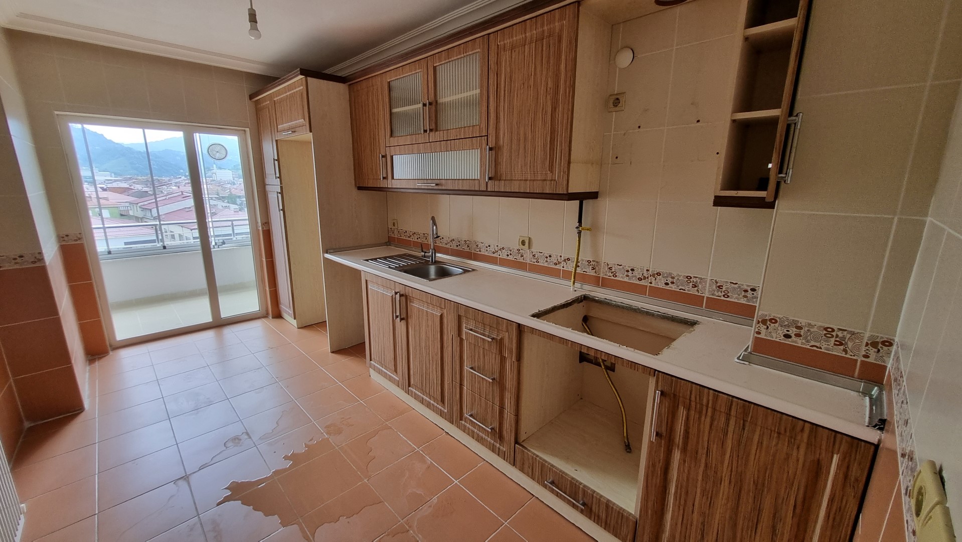 Kiralık Daire, Trabzon / OF / SULAKLI MAH.