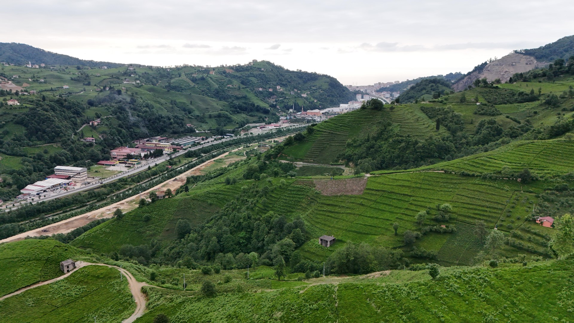 Satılık Trabzon / OF / YEMİŞALAN KÖYÜ
