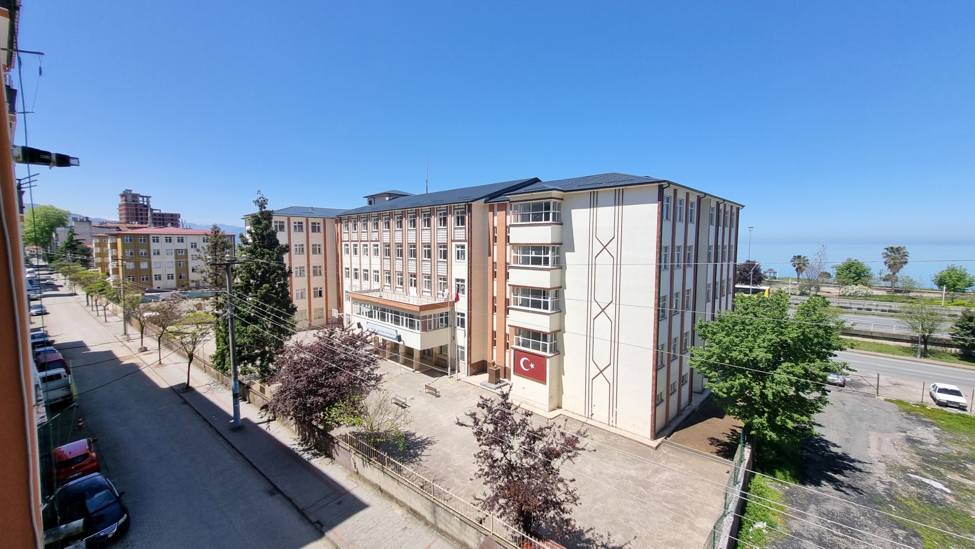 Kiralık Daire, Trabzon / OF / CUMHURİYET MAH.