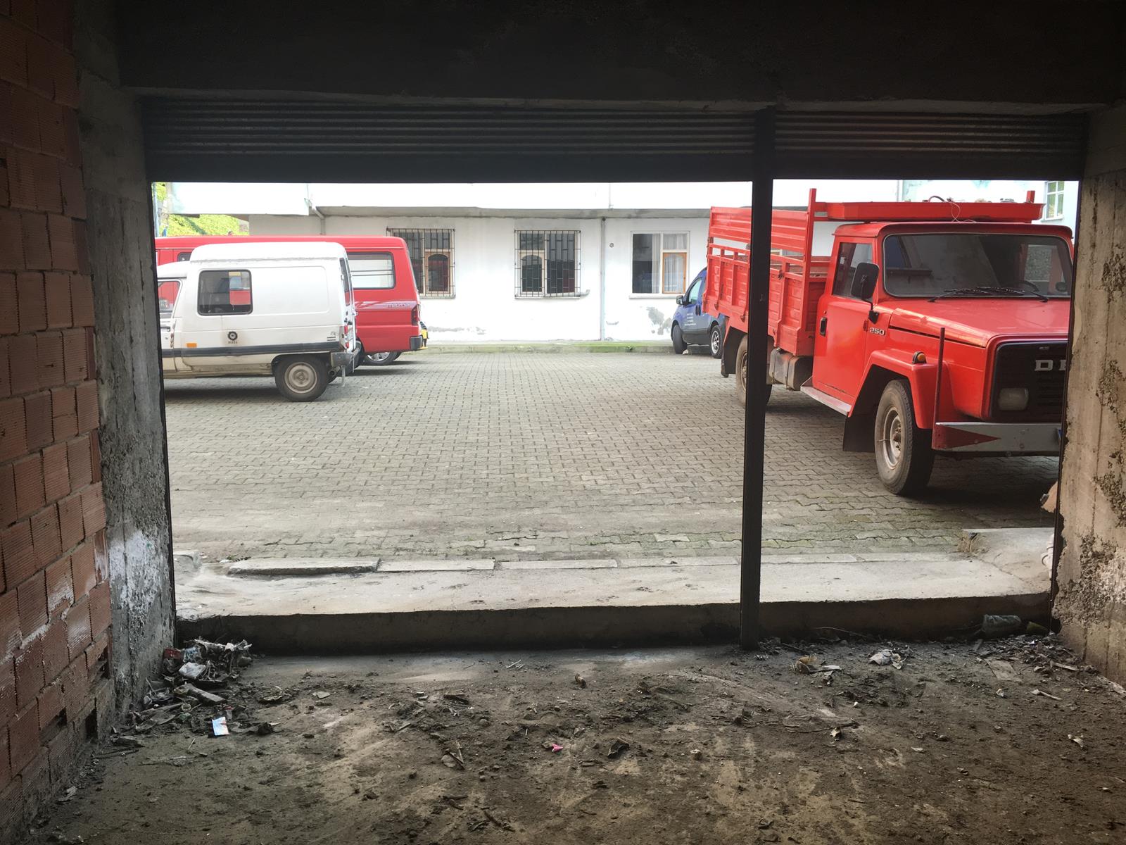 Satılık DEPO, Trabzon / OF / İRFANLI MAH.